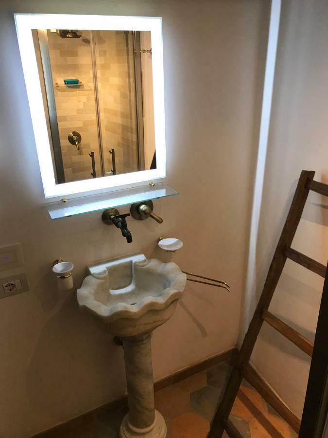 Appartamento La Casa Dei Marmi Roma Esterno foto