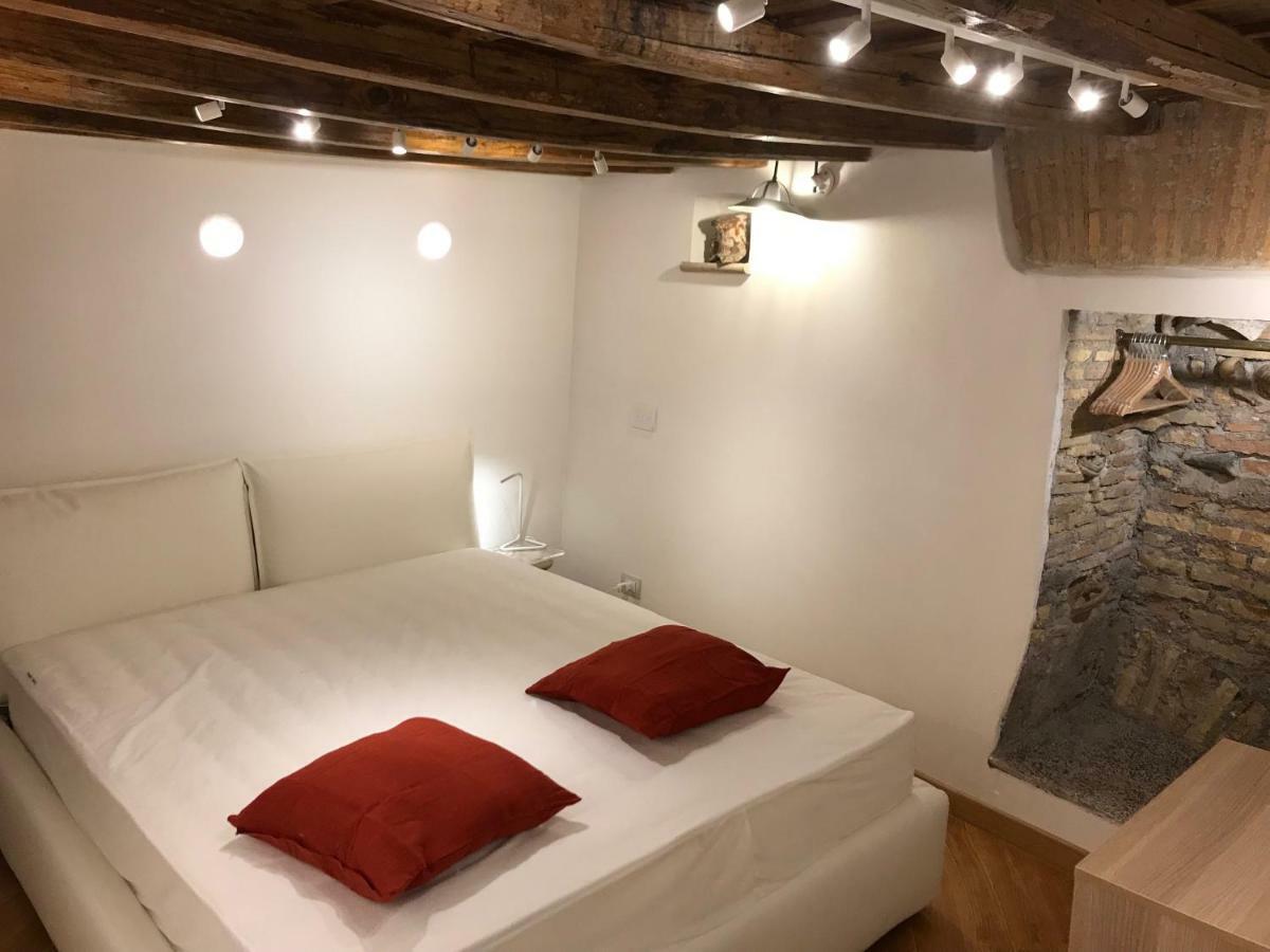 Appartamento La Casa Dei Marmi Roma Esterno foto
