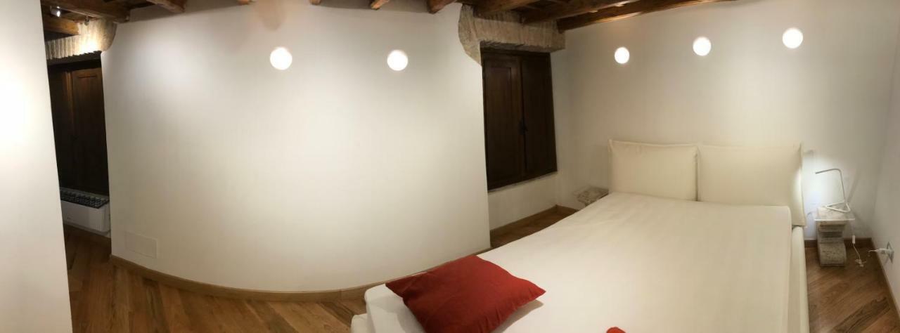Appartamento La Casa Dei Marmi Roma Esterno foto